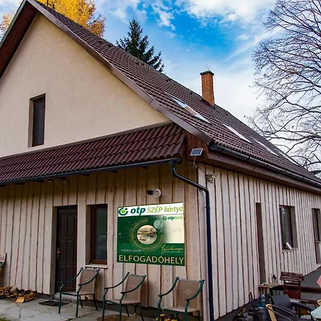 Mantara Casa de hóspedes