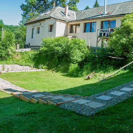 Mantara Vendeghaz Konukevi *