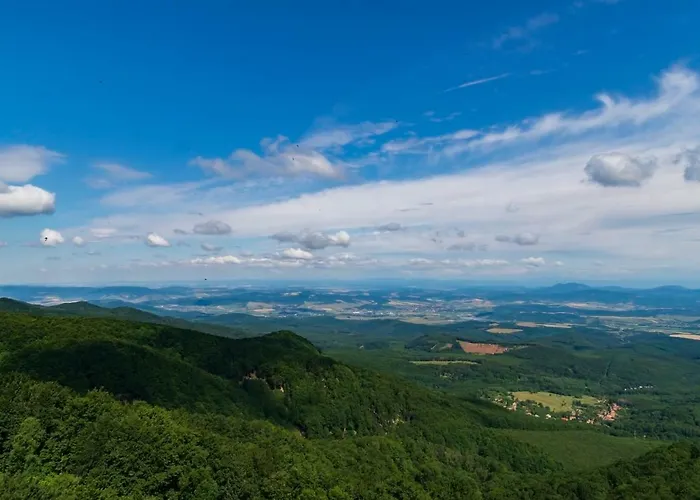 Mantara Vendeghaz Matraszentlaszlo
